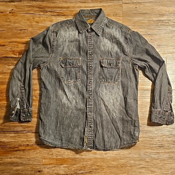 Men's A Road Less Traveled Gray Denim Shirt W Black Pearl Snaps Small - Picture 1 of 4